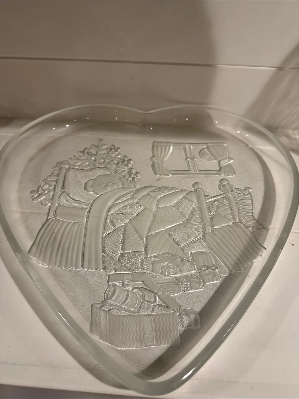 Vintage Clear Heart-Shaped Decorative Glass Tray - Unbranded